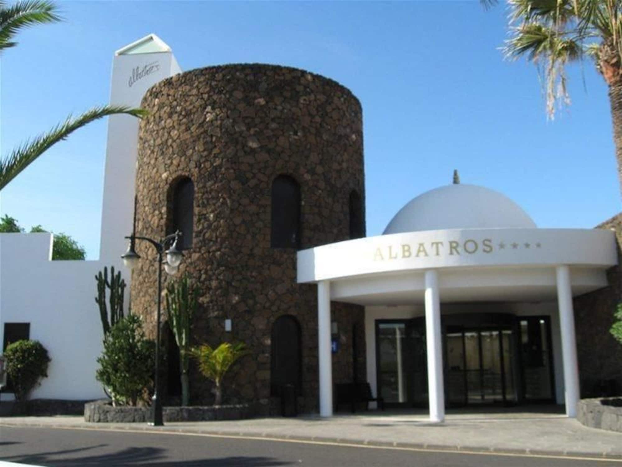 Allsun Hotel Albatros Costa Teguise Exterior foto